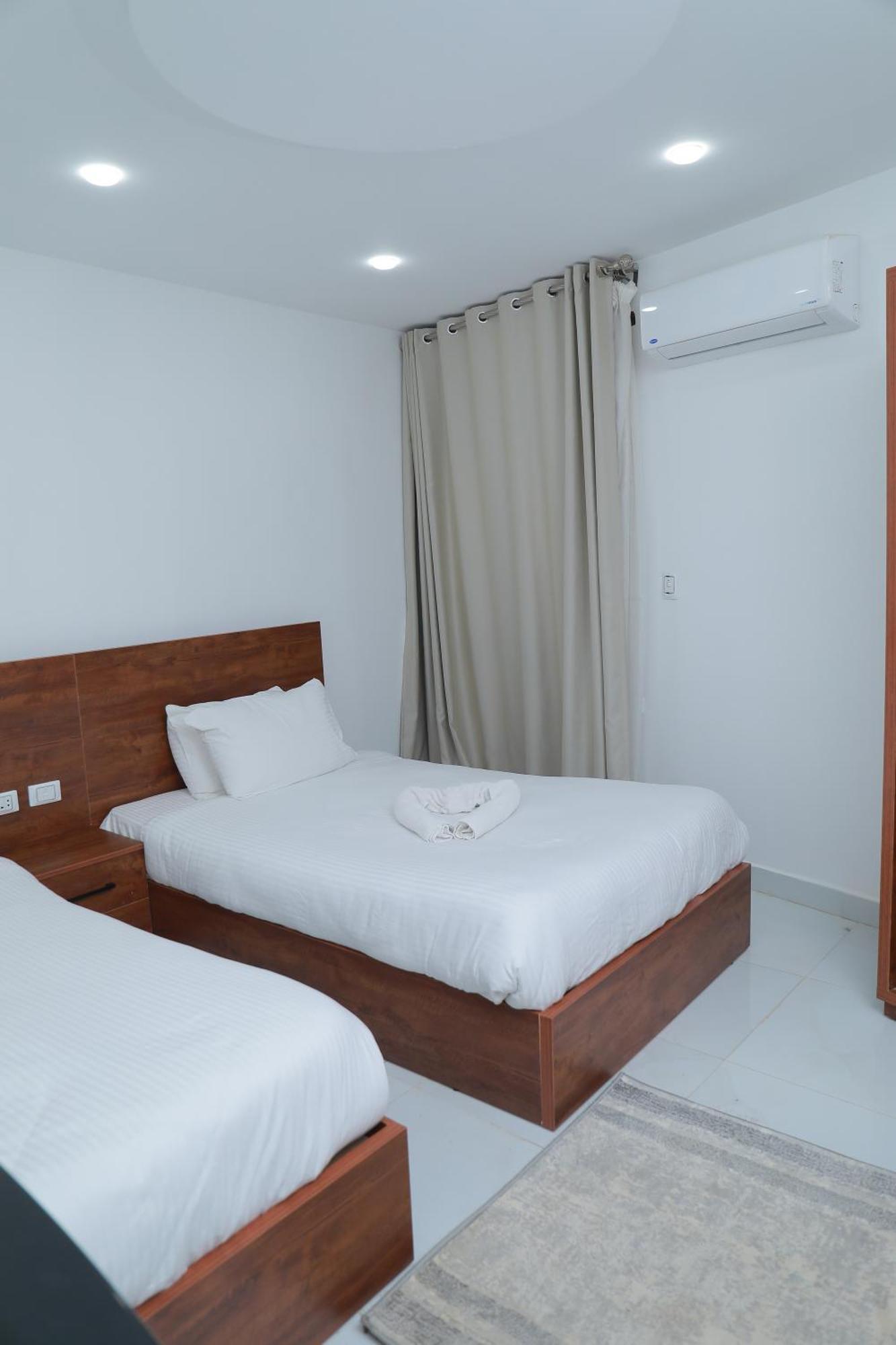 Prince Pyramids Inn Kafret el-Gabal Kültér fotó