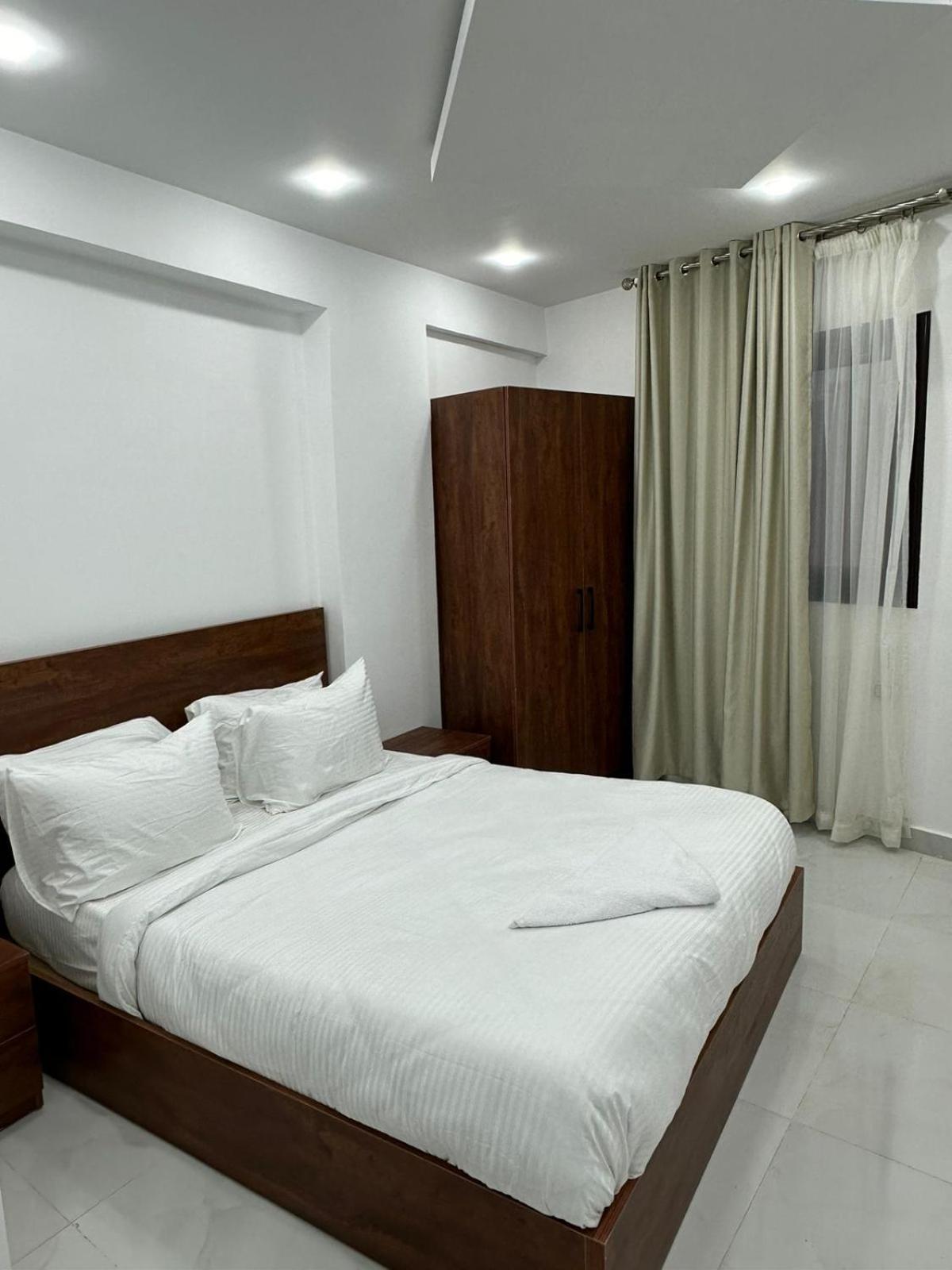 Prince Pyramids Inn Kafret el-Gabal Kültér fotó