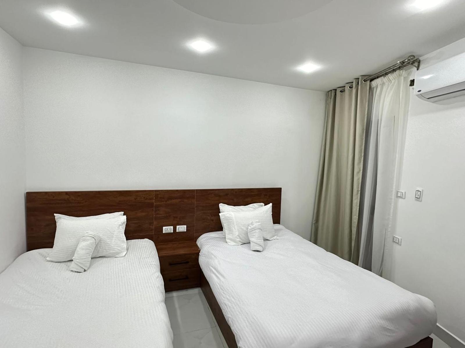 Prince Pyramids Inn Kafret el-Gabal Kültér fotó